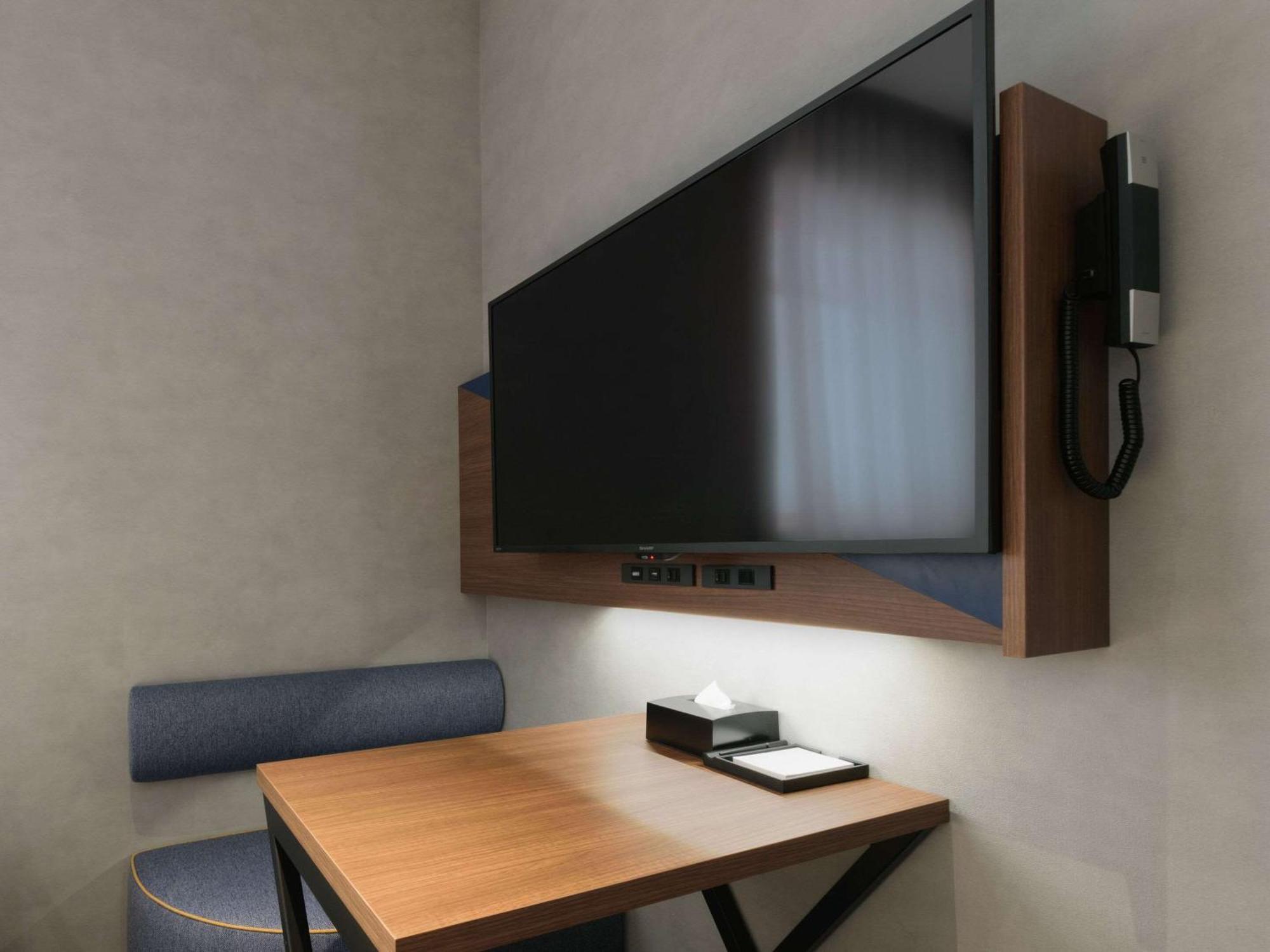 Comfort Hotel Jokkaicsi Kültér fotó