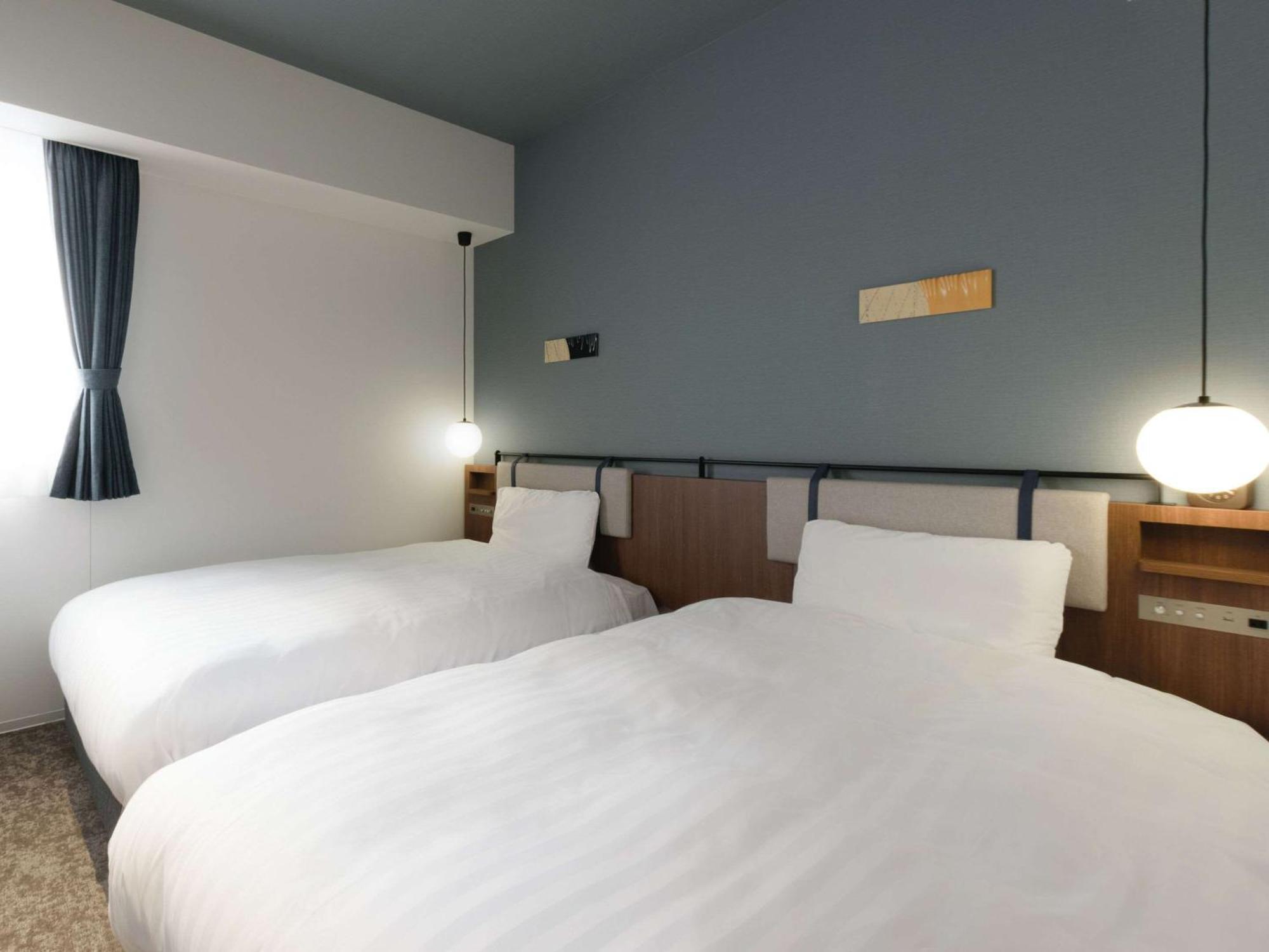 Comfort Hotel Jokkaicsi Kültér fotó
